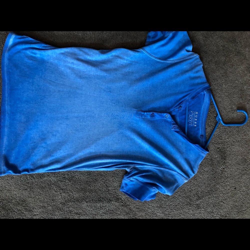 Guess shirt sleeve Henley